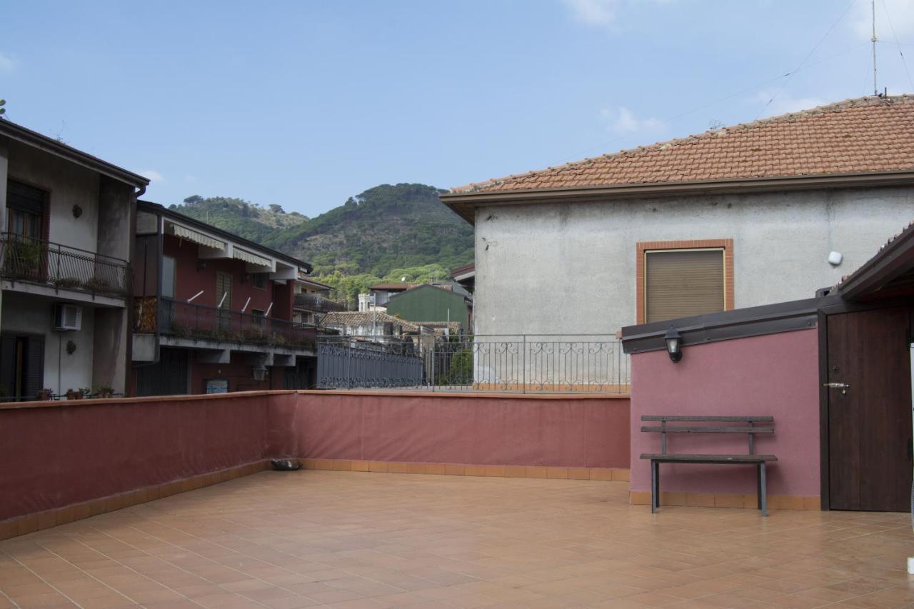 Casa Vacanze Mongibello Nicolosi Zewnętrze zdjęcie