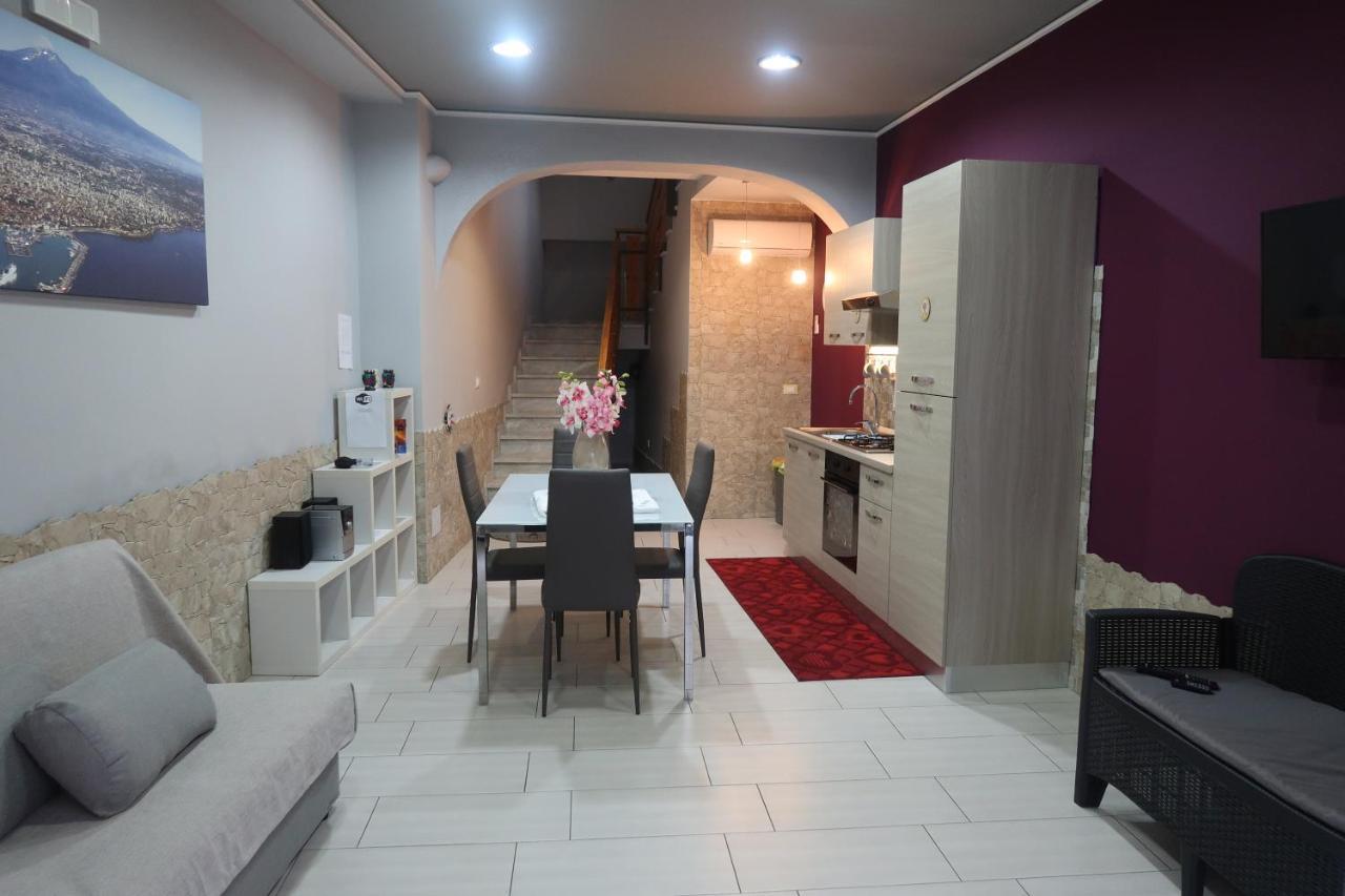 Casa Vacanze Mongibello Nicolosi Zewnętrze zdjęcie